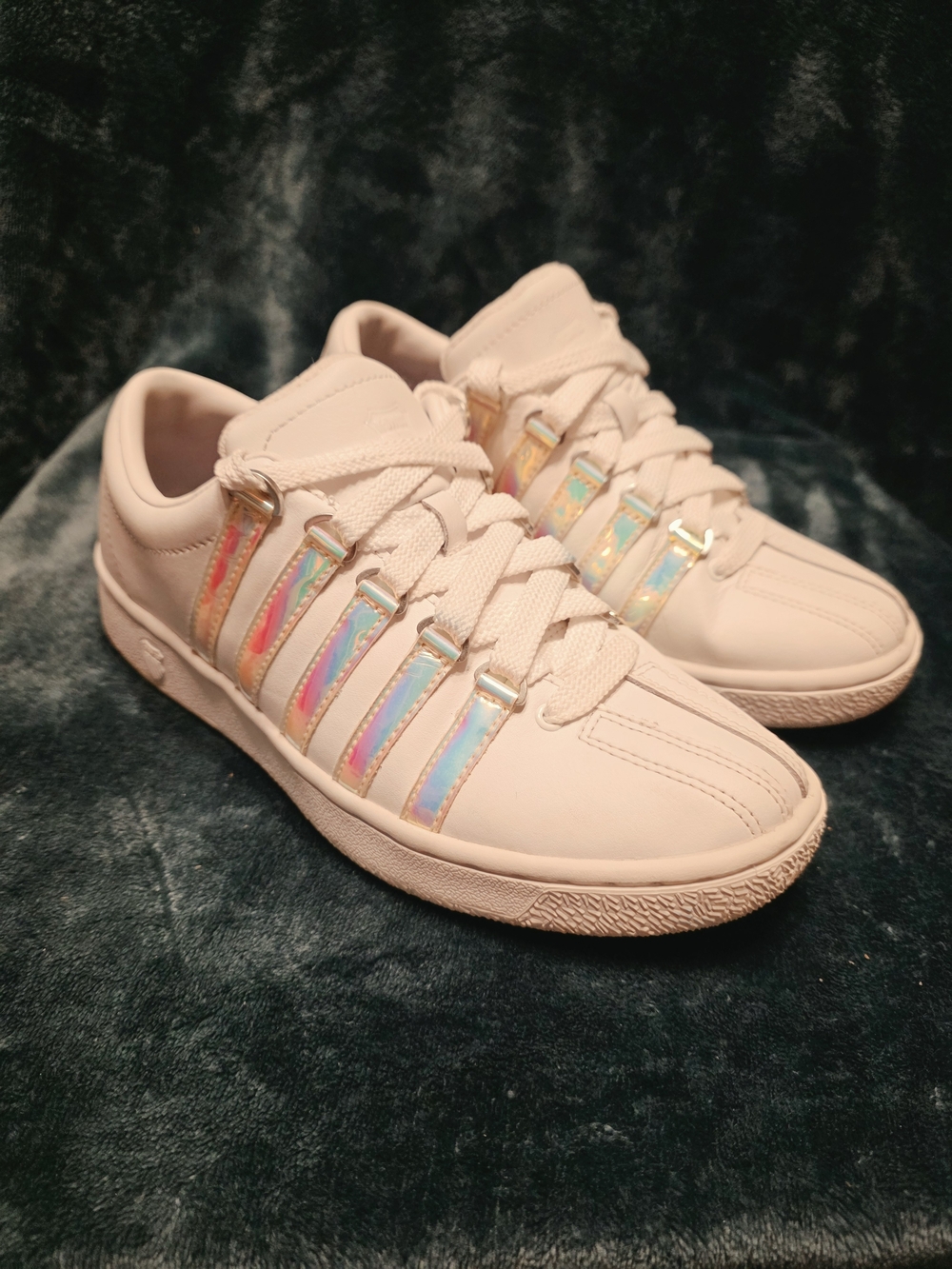 Women’s White Classic Low-Top Sneakers with Iridescent Accents